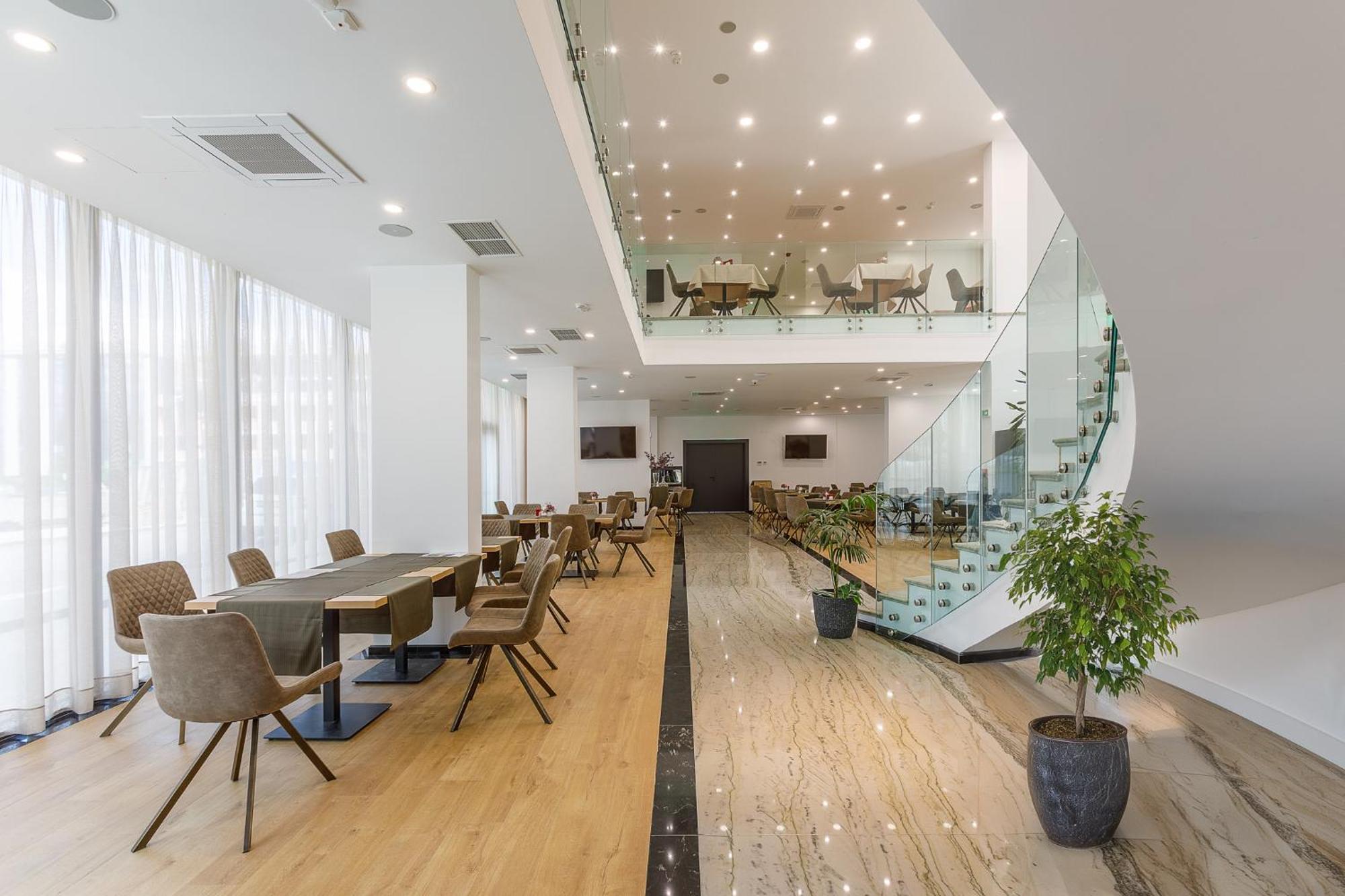 Blue Star Luxury Hotel Sofia Exterior foto